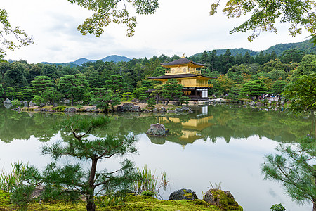 日本京都金宫寺庙金殿宝塔明信片观光反射公园地标文化池塘吸引力建筑学图片