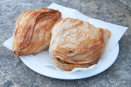 Pastizzi 典型街头食物马耳他语面食蔬菜食物小吃馅饼早餐美味香菜糕点美食图片