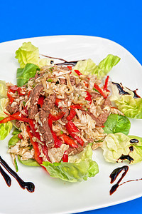 烤牛肉沙拉牛扒食物蔬菜饮食餐具餐厅香料盘子沙拉美食图片
