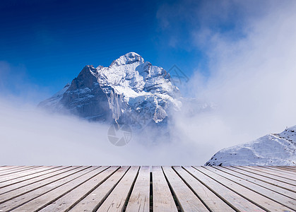 第一次山地库尔德人瑞士蓝色阳台天空风景旅游太阳高山远足旅行全景图片