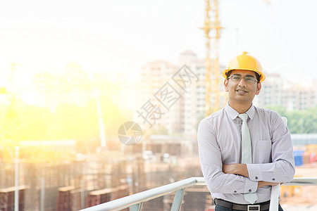 亚洲男性工地承包商工程工程师图片