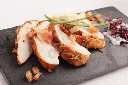 切碎的三餐鸡肉起动机沙拉小吃午饭食物自助餐拼盘背景图片