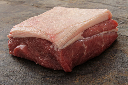 原羊羔切肉侧翼午餐季节性羊肉选择牛扒肋骨烹饪切块图片