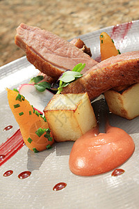 煎鸭饭美食蔬菜土豆游戏平底锅食物午餐季节性油炸图片