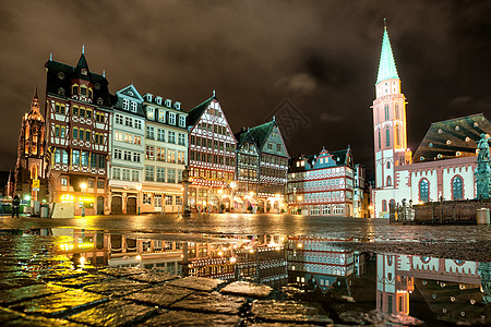 旧城镇法兰克福 在德国主美因 晚上图片