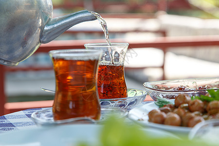 含茶壶的黑茶厨房红茶火鸡食物文化早餐图片