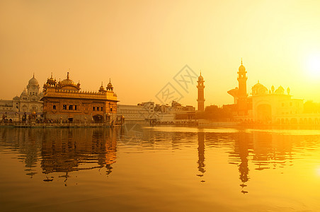 Amritsar金殿旅游祷告水池大理石吸引力金子全景池塘遗产建筑学图片