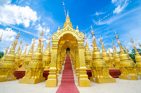 泰国寺的金塔图片