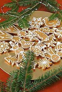 圣诞姜饼饼干装饰品装饰盘子手工食物图片