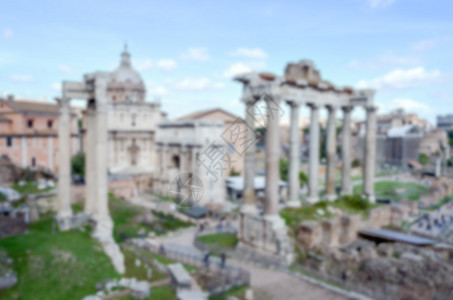 与罗马罗马论坛的废墟的背景分散了重点旅游帝国寺庙教会遗产历史性古董建筑学石头城市图片
