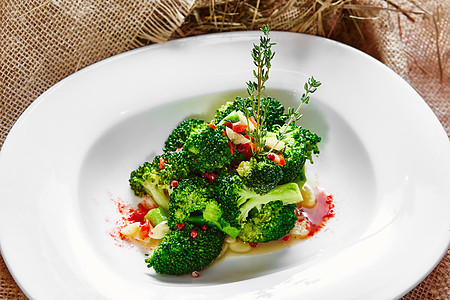 白碗里煮熟的花椰菜蔬菜美食午餐农业食物饮食桌子营养烹饪沙拉图片