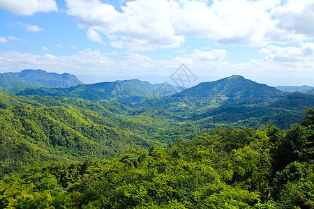 地层山脉景观 泰国Phetchabun丛林公园天空植物环境热带风景绿色薄雾旅行图片