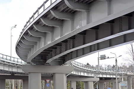汽车过桥 底视图码头建筑学柱子地标市中心人行道驾驶工程天际立交桥图片