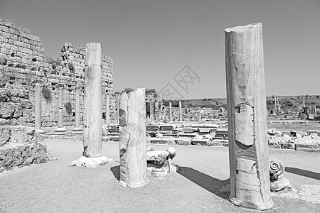 柱状火鸡和红火鸡的堆积物遗产城市旅行旅游废墟大理石石头建筑学切口考古学图片