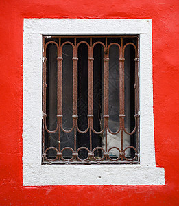带有金属条的旧窗口石头历史酒吧窗户建筑物房子惩罚框架监狱材料图片