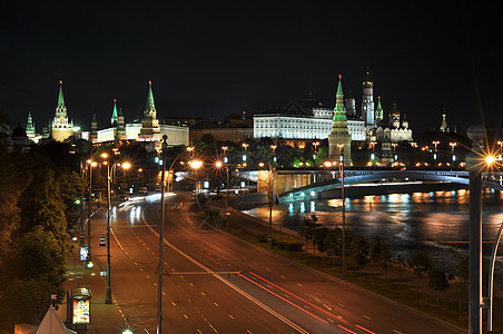 夜观莫斯科克里姆林宫 从主教大桥 莫斯科 俄罗斯旅行圆顶反射历史星星旅游教会景观文化大教堂图片