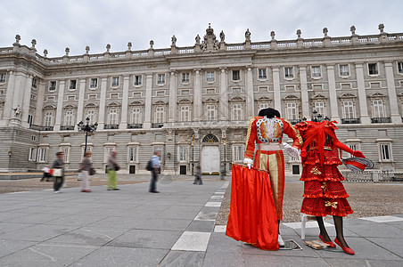 地标 疯狂的 spain广场景观纪念碑天空雕像建筑学历史正方形旅游旅行图片