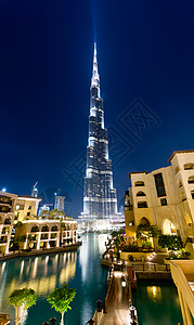 杜拜夜视 迪拜世界购物中心城市旅行蓝色地标天空奢华酒店商业图片