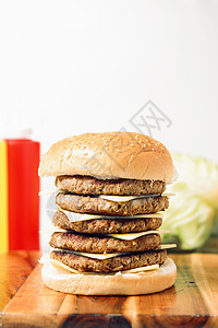 超级芝士汉堡薯条面包白色牛肉食物工作室土豆筹码图片