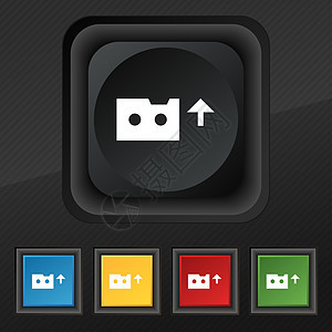音频磁带图标符号 在黑色纹理上设置五个彩色 时髦的按钮 用于设计您的设计塑料娱乐音乐风格标签立体声团体音响歌曲记录图片