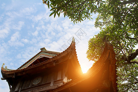 寺庙屋顶旅游游客崇拜地标佛教徒宗教历史旅行艺术文化图片