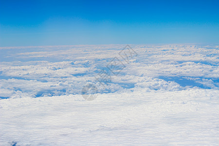 天空云景白色晴天阳光天堂环境蓝色空气天气多云图片