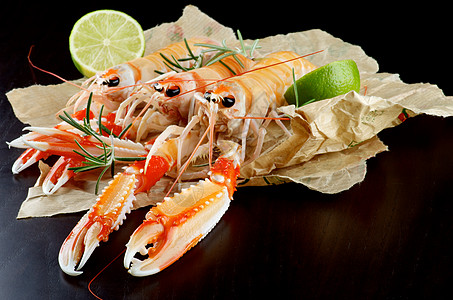 海鲜批发美味粗菜生食龙虾美食家迷迭香羊皮纸贝类动物橙子甲壳健康饮食背景