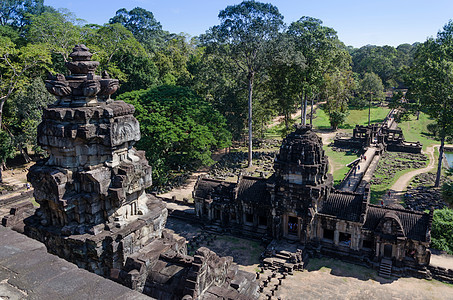 Angkor Thom的Baphuon寺庙 柬埔寨暹粒图片