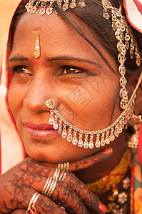 传统印第安人女性肖像画图片