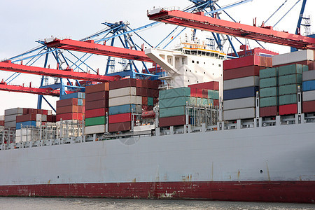 易北河上的汉堡港 德国最大的港口货船货物商业海洋码头船运城市集装箱出口贮存图片