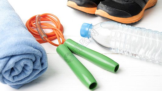 健身设备营养力量跑步者抽水饮食跳绳培训师肌肉绳索果汁图片