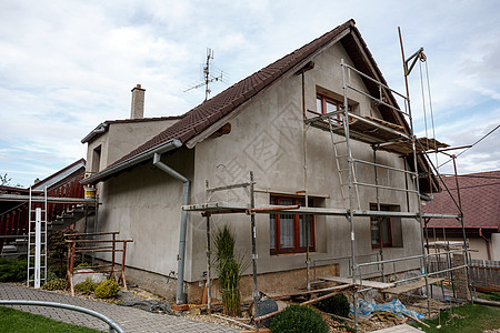 农村住宅的建造或修缮住房工作梯子房子安全壁板维修改造塑料装修图片