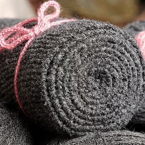 缝线围巾 从属 冬假 手工礼品礼物展示正方形材料针织品纺织品配件脖子服装羊毛图片