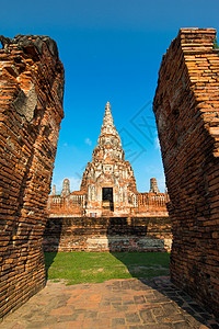 是泰国Ayutthaya历史公园的一座佛教寺庙纪念馆盛世纪念碑天空建筑物旅行旅游宗教雕塑历史图片