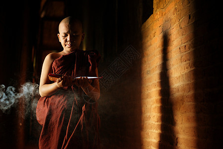 佛教新教徒学习图片