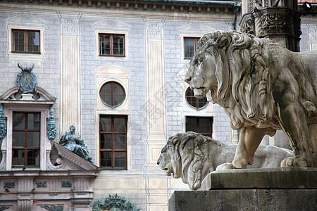 德国慕尼黑的历史性城市剧场纪念碑住所石头市中心正方形地标广场图片