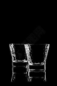 白兰地透明玻璃水晶杯子饮料白色奢华液体派对工作室酒吧黑色图片