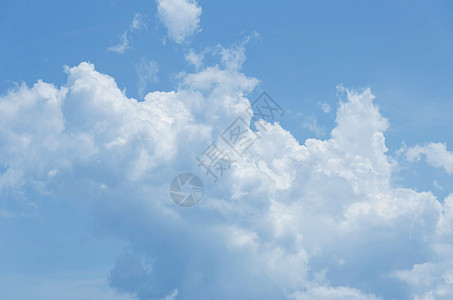 蓝蓝天空云景蓝色天气天堂臭氧多云气氛季节白色风景图片