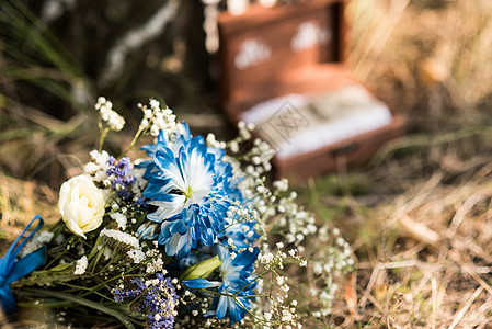 蓝色新娘花束图片