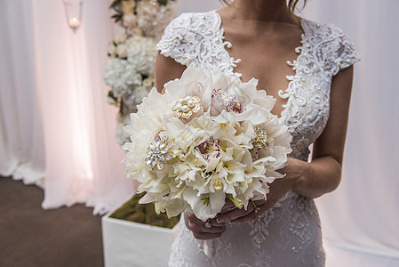 新娘控股包庆典女士婚姻裙子白色花朵传统花束婚礼图片