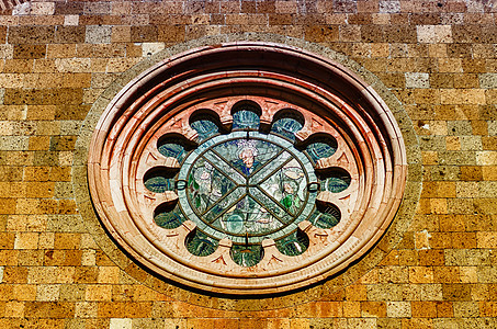 玫瑰窗口旅游教会纪念碑历史天空地标建筑建筑学大厦古董图片