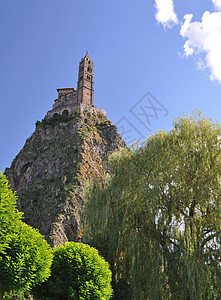 的 Mont dAiguilhe火山岩石纪念碑教堂地标石头建筑学旅游宗教风景图片