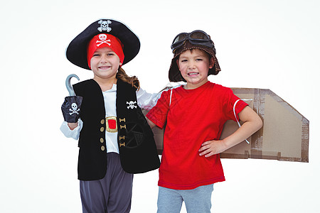 假扮海盗和飞行员的蒙面儿童喜悦颅骨帽子男性屏幕女孩童年娱乐白屏微笑图片