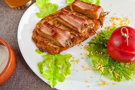 牛肉肉和培根餐厅食谱沙拉牛扒猪肉鱼片羊肉美食蔬菜洋葱图片