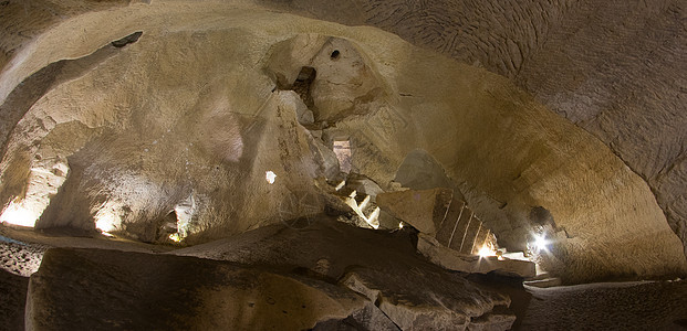 以色列贝特古夫林洞穴旅行旅游石头游客洞穴背景图片