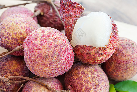 特写马来西亚水果 亚洲水果和印度水果营养异国味道团体荔枝紫色情调季节李子热带图片