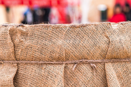 木木桶 稻草 雪天空收获帆布贮存织物农场叶子小麦草垛园艺图片