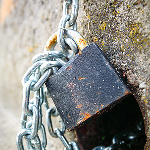 连链链灰色安全钥匙栅栏入口网格白色合金危险力量图片