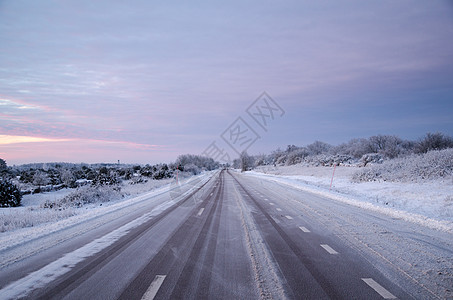 雪白沥青乡公路图片