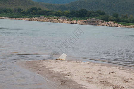 泰国Loei的地貌河流和山丘城镇清汗土地日出天空蓝色山脉翠屏溪流公园岩溶旅行图片